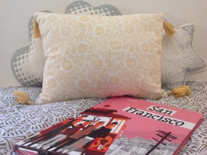Housse de coussin imprimée à la main au block print DAUPHINE Sable d'Or de VILLA D'ISSI