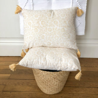 Housse de coussin imprimée à la main au block print DAUPHINE Sable d'Or de VILLA D'ISSI