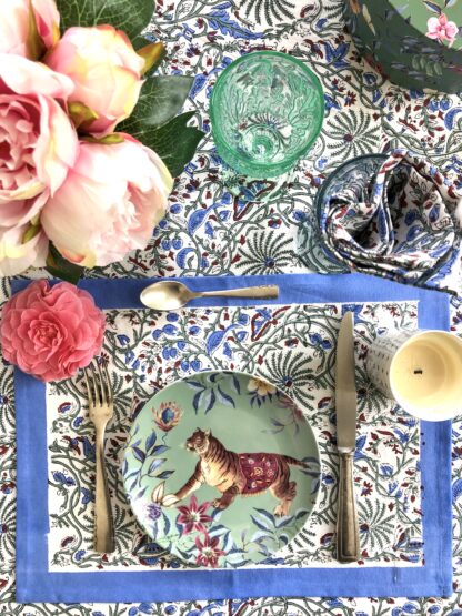 Set de table block print CYRIELLE en coton indien bleu et vert de VILLA D'ISSI